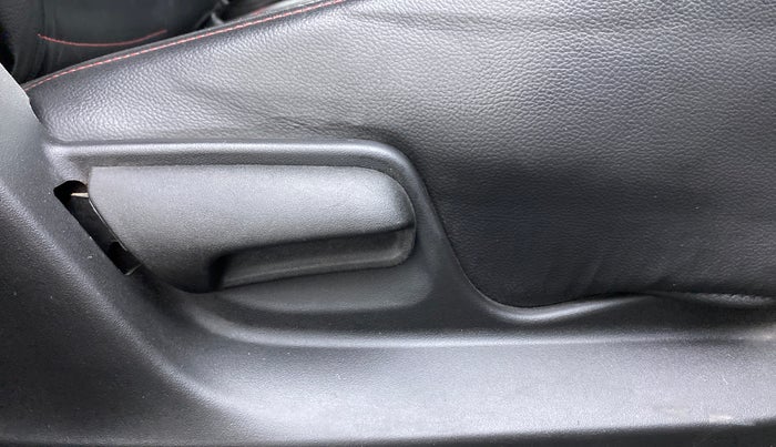 2012 Maruti Swift VXI, Petrol, Manual, 71,115 km, Driver Side Adjustment Panel