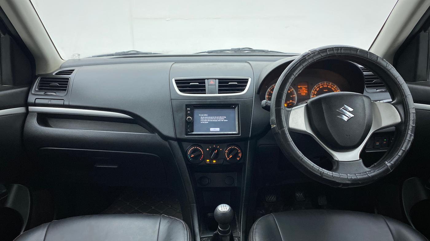 2012 Maruti Swift VXI, Petrol, Manual, 71,115 km, Dashboard