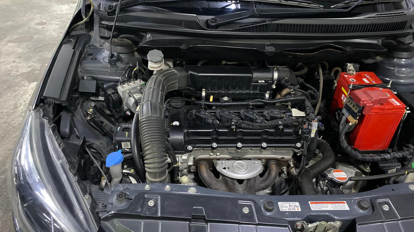 2023 Maruti Ciaz ZETA 1.5 SHVS MT PETROL, Petrol, Manual, 90,512 km, Engine View - Right