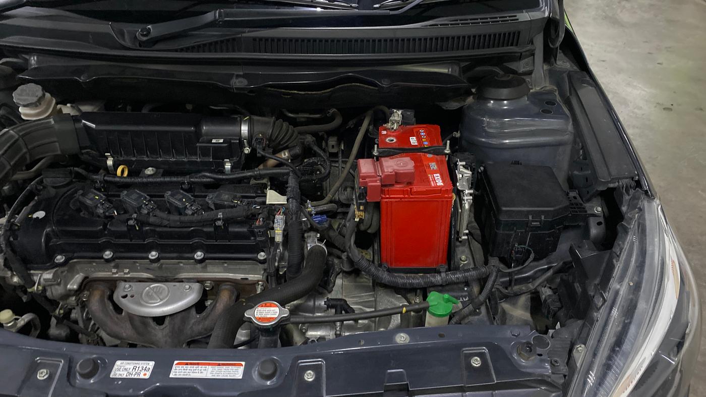 2023 Maruti Ciaz ZETA 1.5 SHVS MT PETROL, Petrol, Manual, 90,512 km, Engine View - Left