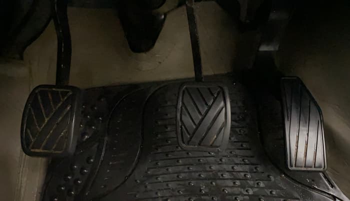 2018 Maruti Celerio VXI, CNG, Manual, 72,758 km, Pedals