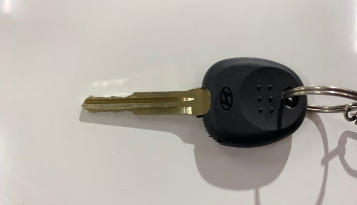 2016 Hyundai Grand i10 SPORTZ 1.2 KAPPA VTVT, Petrol, Manual, 94,743 km, Key Close Up