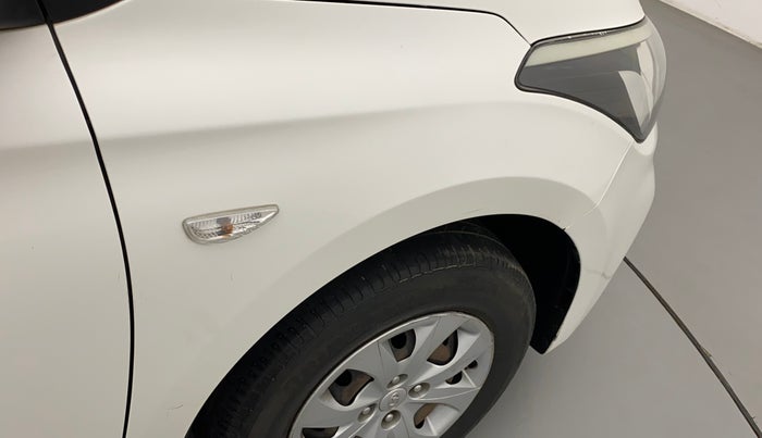 2018 Hyundai Elite i20 MAGNA EXECUTIVE 1.2, CNG, Manual, 1,01,649 km, Right fender - Minor scratches