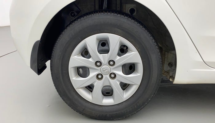 2018 Hyundai Elite i20 MAGNA EXECUTIVE 1.2, CNG, Manual, 1,01,649 km, Right Rear Wheel