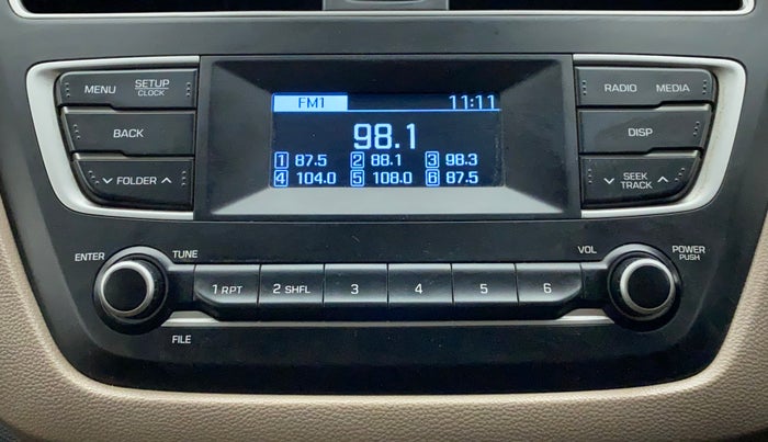2018 Hyundai Elite i20 MAGNA EXECUTIVE 1.2, CNG, Manual, 1,01,649 km, Infotainment System