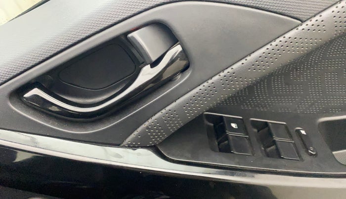 2023 Tata NEXON XZA PLUS LUX SUNROOF DARK PETROL, Petrol, Automatic, 20,080 km, Driver Side Door Panels Control