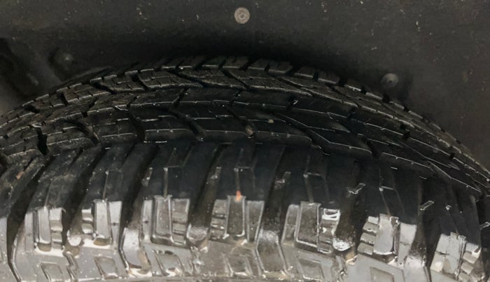 2019 Mahindra MARAZZO M6 7 STR, Diesel, Manual, 1,12,051 km, Right Rear Tyre Tread