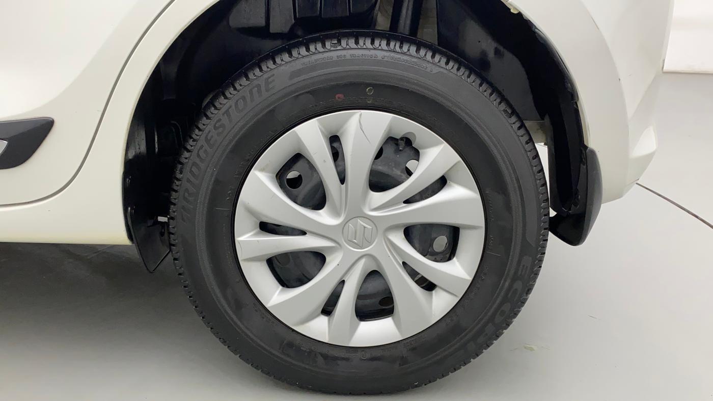 2021 Maruti Swift VXI, Petrol, Manual, 32,599 km, Left Rear Wheel