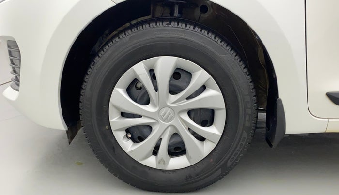 2021 Maruti Swift VXI, Petrol, Manual, 32,599 km, Left Front Wheel