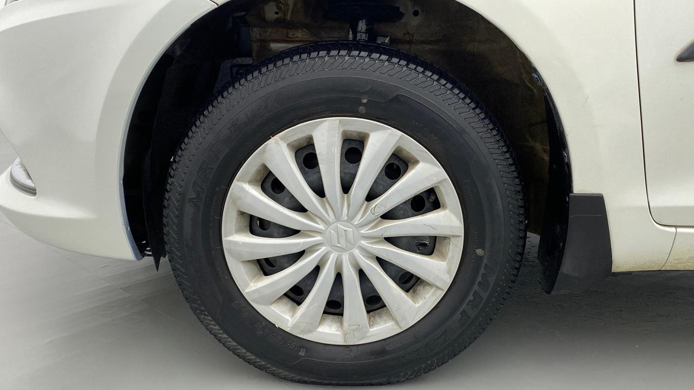 2016 Maruti Swift Dzire VXI, Petrol, Manual, 48,563 km, Left Front Wheel