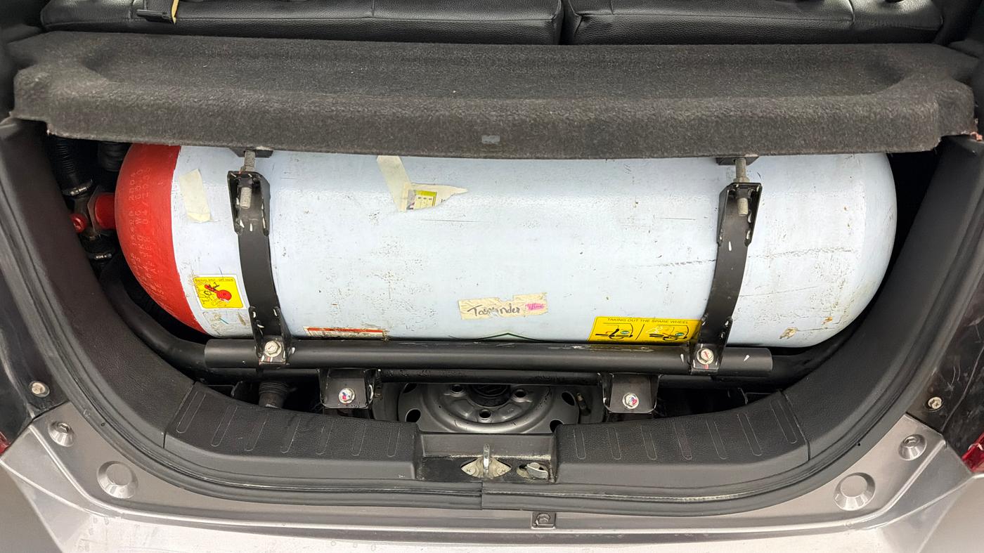 2015 Maruti Wagon R 1.0 LXI CNG, CNG, Manual, 65,974 km, Boot Inside