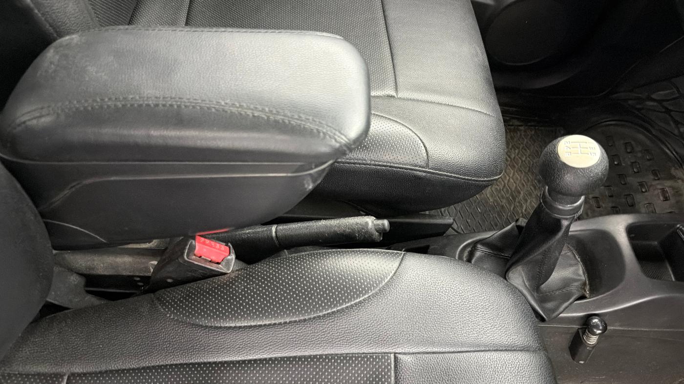 2015 Maruti Wagon R 1.0 LXI CNG, CNG, Manual, 65,974 km, Gear Lever