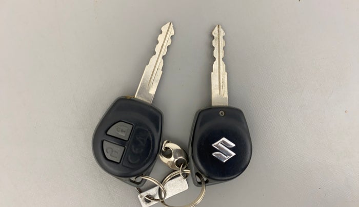 2018 Maruti Vitara Brezza ZDI, Diesel, Manual, 13,281 km, Key Close Up