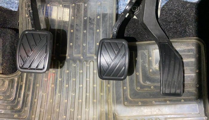 2018 Maruti Vitara Brezza ZDI, Diesel, Manual, 13,281 km, Pedals