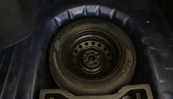 2018 Maruti Ciaz ZETA 1.4  MT PETROL, Petrol, Manual, 67,235 km, Spare Tyre