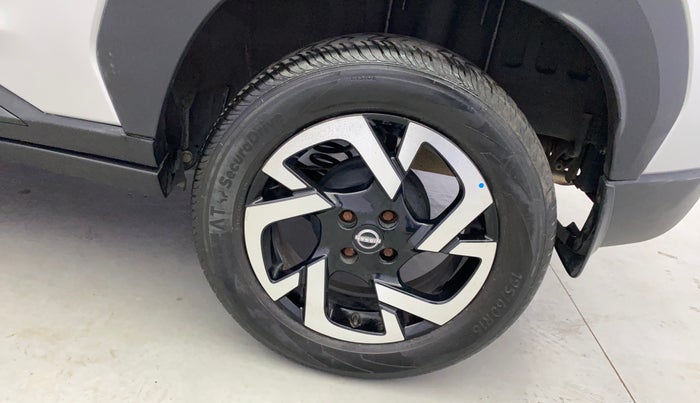 2021 Nissan MAGNITE XE, Petrol, Manual, 27,576 km, Left Rear Wheel