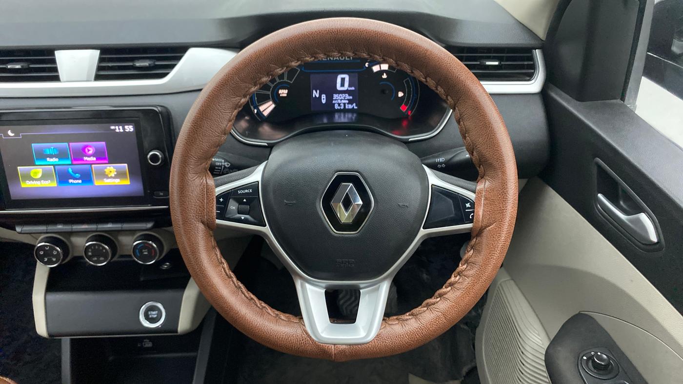 2021 Renault TRIBER RXZ AMT DUAL TONE, Petrol, Automatic, 35,023 km, Steering Wheel Close Up