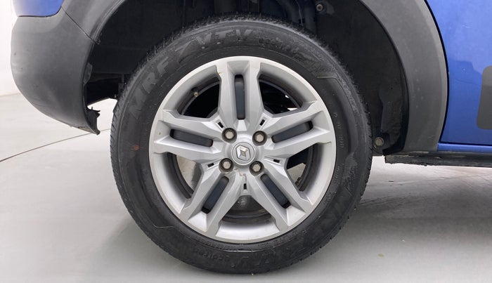 2021 Renault TRIBER RXZ AMT DUAL TONE, Petrol, Automatic, 35,023 km, Right Rear Wheel
