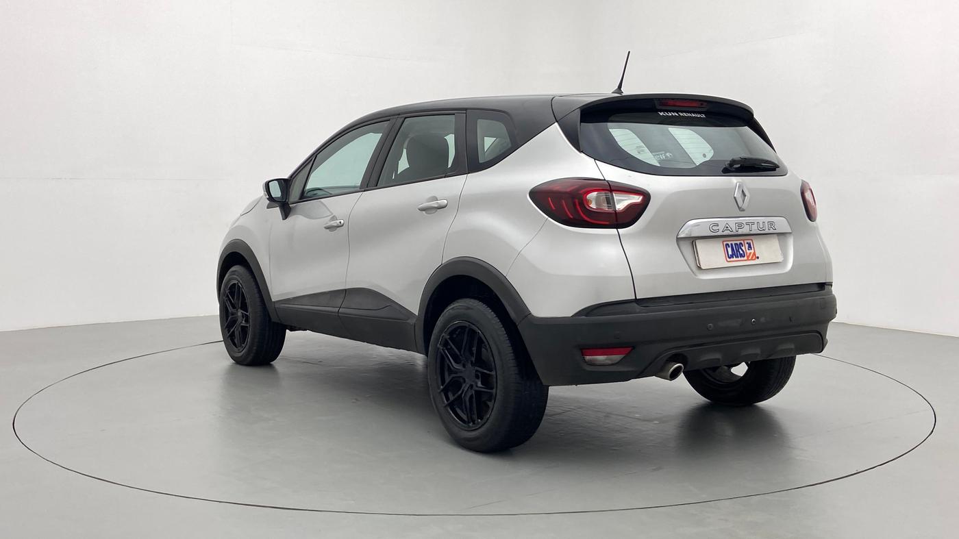 2018 Renault Captur RXE PETROL MT, Petrol, Manual, 26,678 km, Left Back Diagonal
