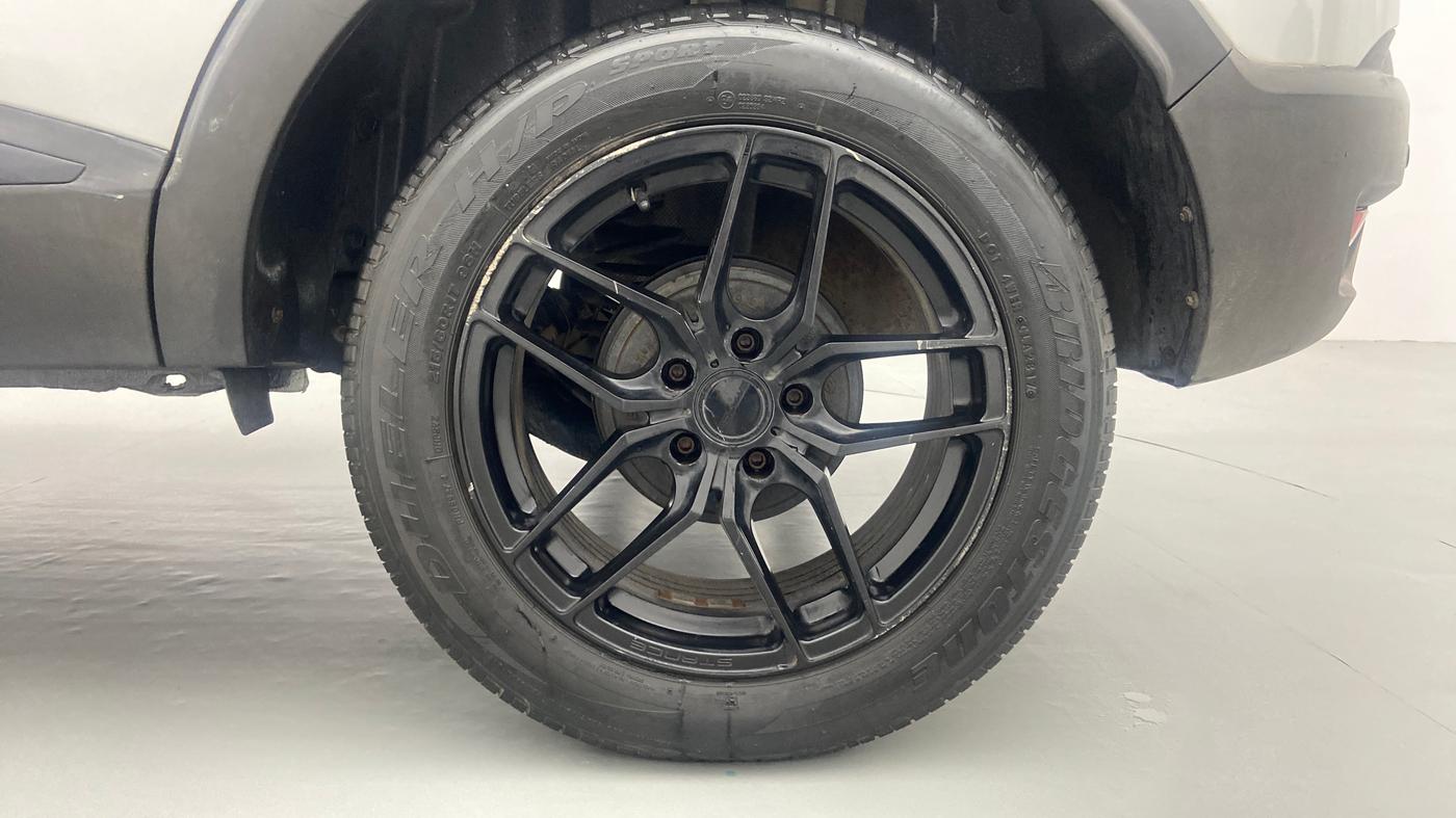 2018 Renault Captur RXE PETROL MT, Petrol, Manual, 26,678 km, Left Rear Wheel