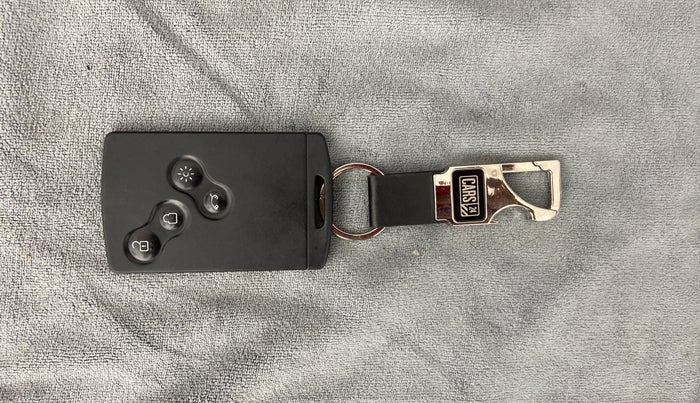 2018 Renault Captur RXE PETROL MT, Petrol, Manual, 26,678 km, Key Close Up