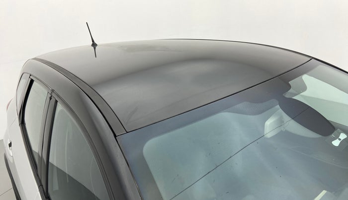 2018 Renault Captur RXE PETROL MT, Petrol, Manual, 26,678 km, Roof