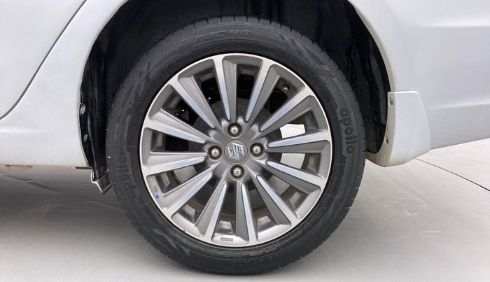 2019 Maruti Ciaz ALPHA 1.5 AT SHVS, Petrol, Automatic, 67,388 km, Left Rear Wheel