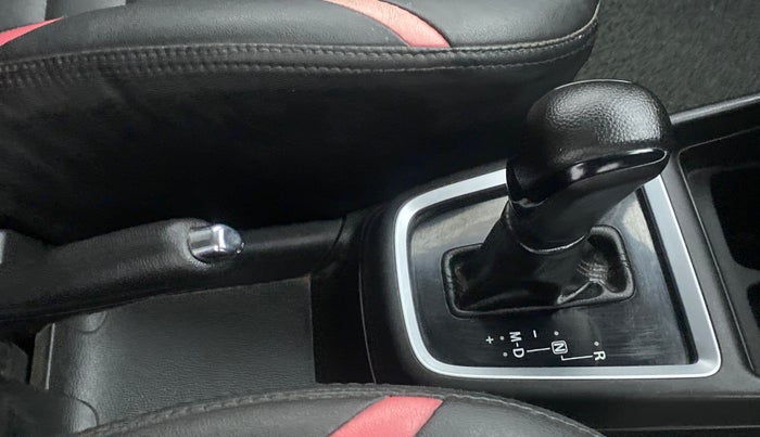 2019 Maruti Swift VXI AMT, Petrol, Automatic, 95,938 km, Gear Lever