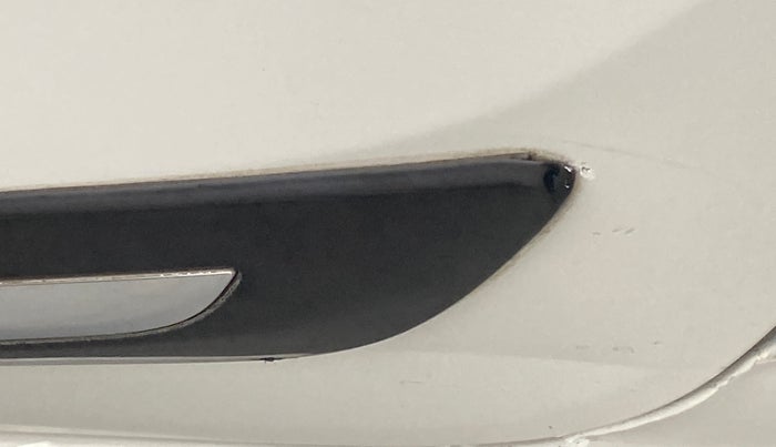 2019 Maruti Swift VXI AMT, Petrol, Automatic, 95,938 km, Rear left door - Slightly dented