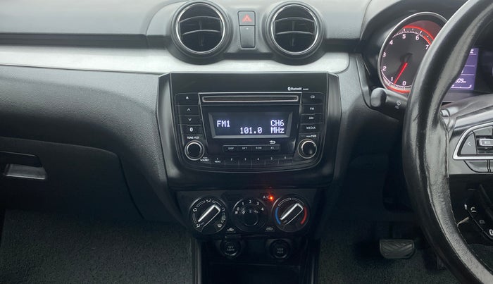 2019 Maruti Swift VXI AMT, Petrol, Automatic, 95,938 km, Air Conditioner