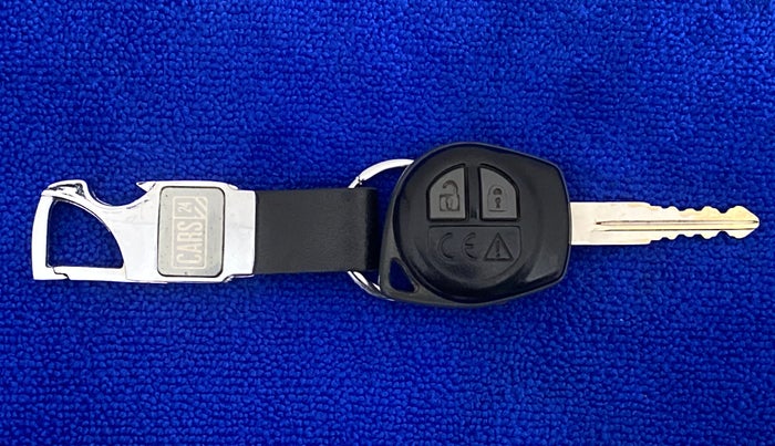 2019 Maruti Swift VXI AMT, Petrol, Automatic, 95,938 km, Key Close Up