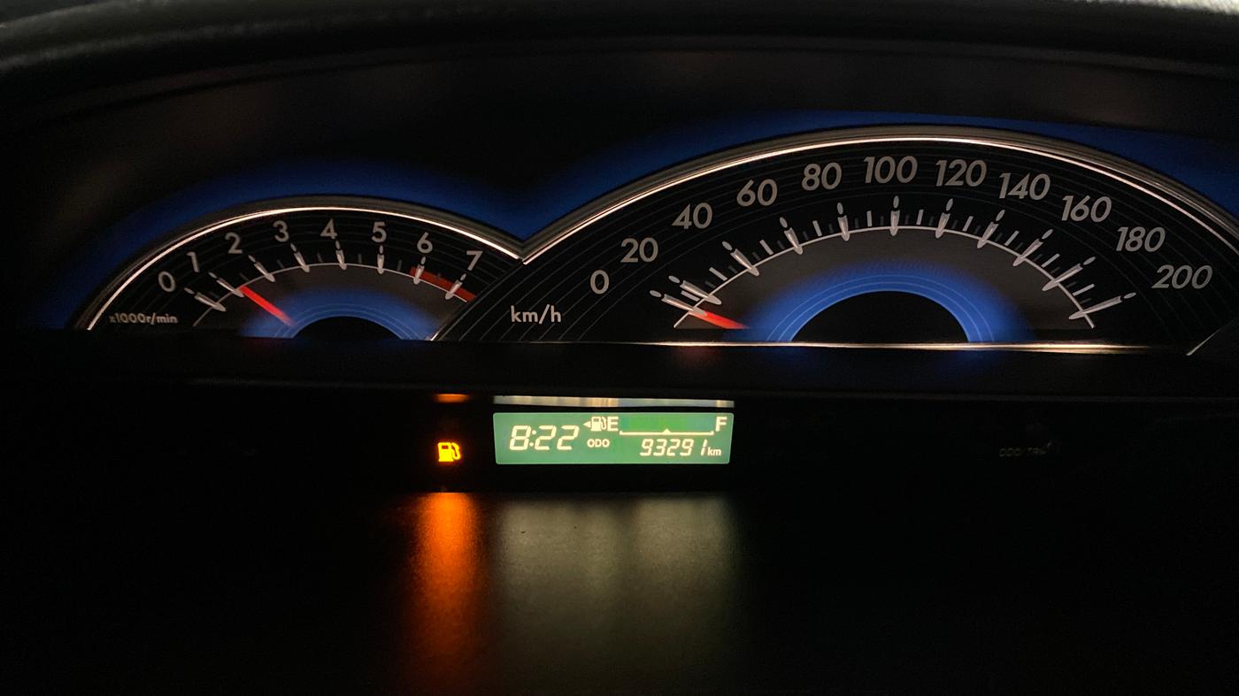 2014 Toyota Etios CROSS 1.5 V, Petrol, Manual, 93,288 km, Odometer Image