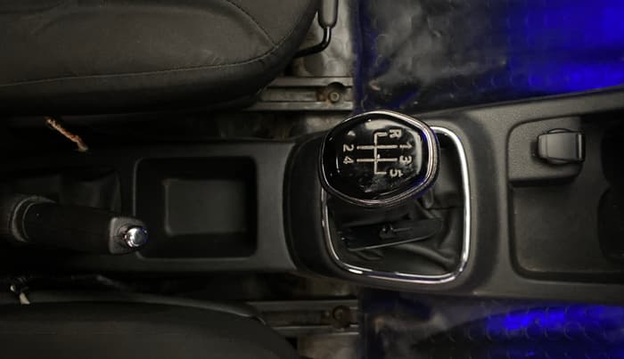 2018 Renault Kwid RXT 1.0 (O), Petrol, Manual, 61,957 km, Gear Lever