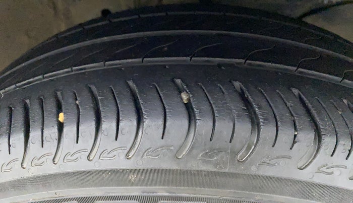 2020 Honda Amaze 1.2L I-VTEC VX, Petrol, Manual, 34,329 km, Right Front Tyre Tread