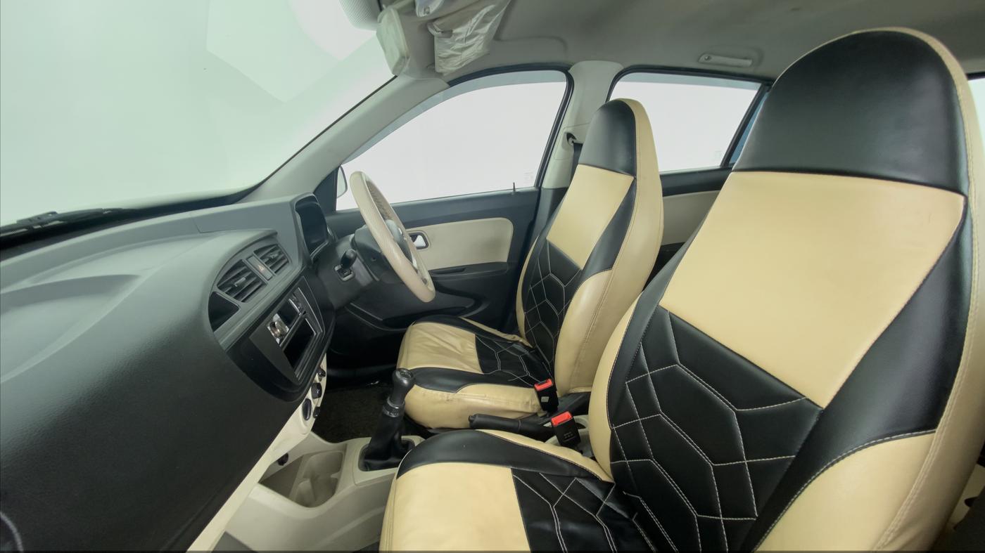 2021 Maruti Alto LXI CNG, CNG, Manual, 35,024 km, Right Side Front Door Cabin