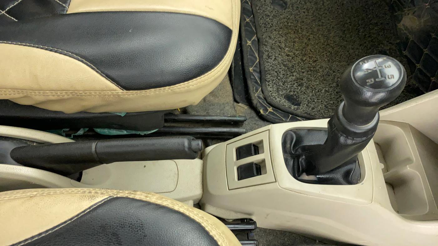 2021 Maruti Alto LXI CNG, CNG, Manual, 35,024 km, Gear Lever