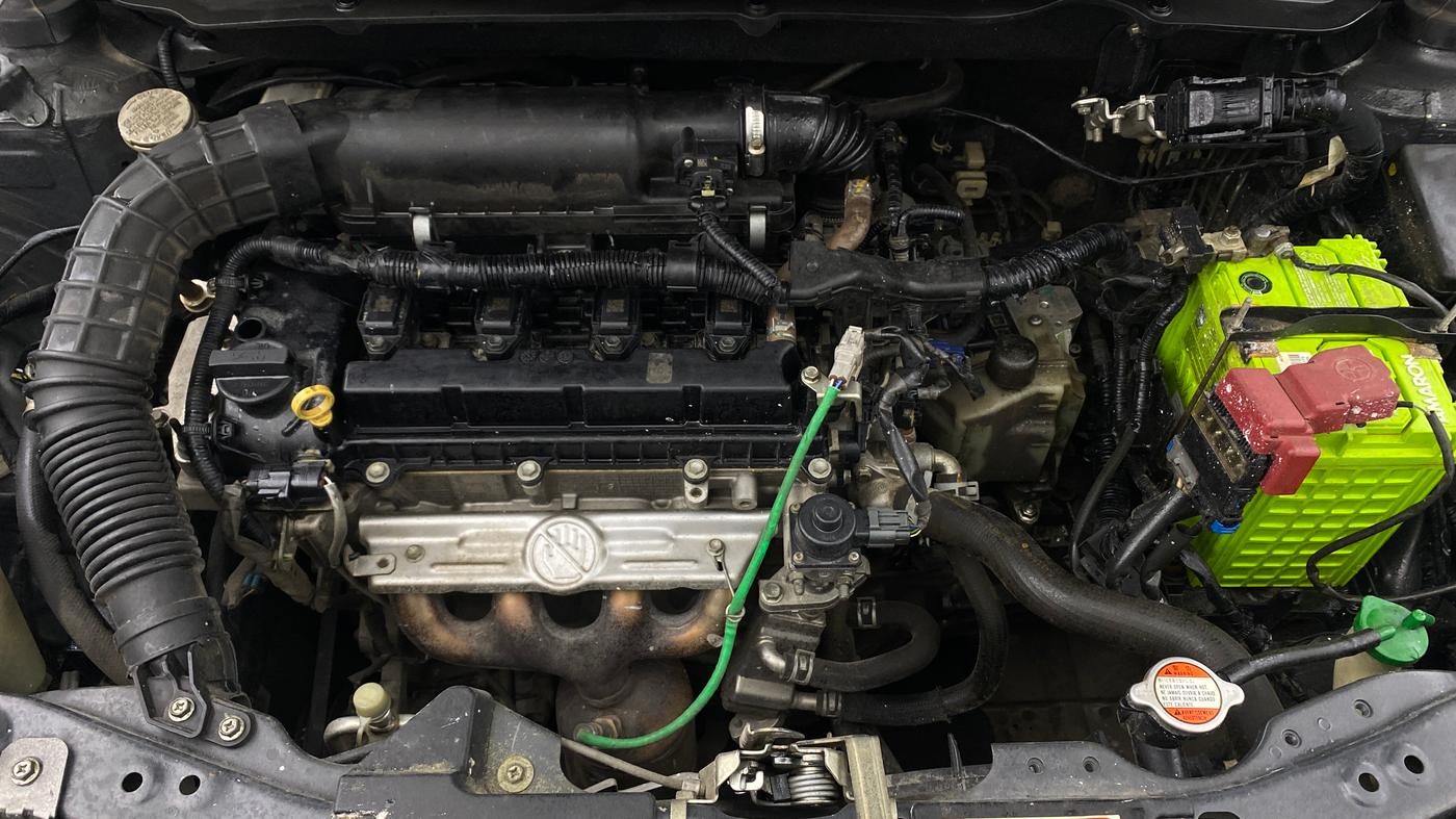 2021 Maruti Dzire VXI AMT, Petrol, Automatic, 1,07,760 km, Engine View