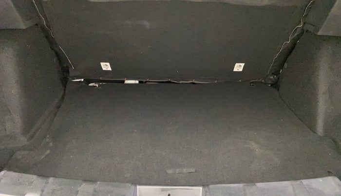 2024 Tata NEXON Pure S 1.2 Revotron 6AMT, Petrol, Automatic, 7,192 km, Boot Inside