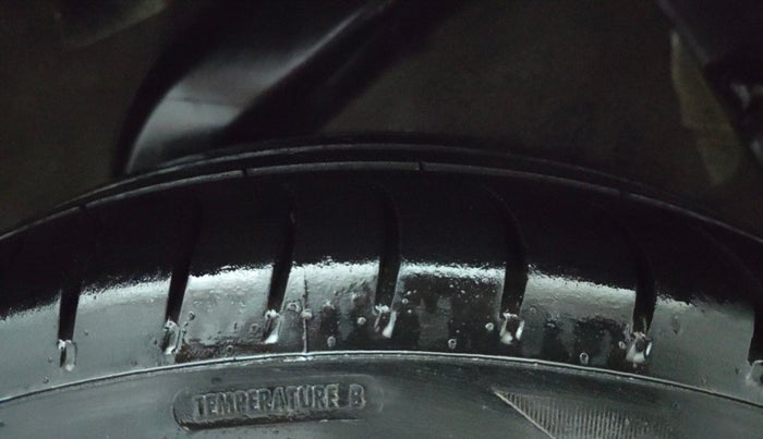 2014 Hyundai i20 MAGNA 1.2, Petrol, Manual, 77,067 km, Left Rear Tyre Tread