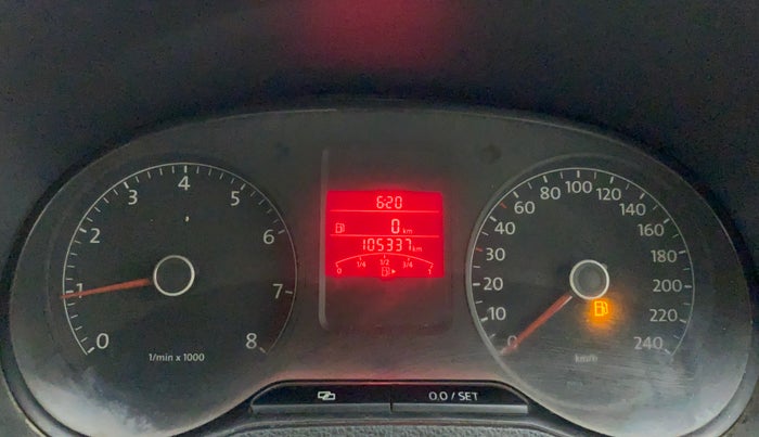 2014 Volkswagen Polo HIGHLINE1.2L, Petrol, Manual, 1,05,337 km, Odometer Image