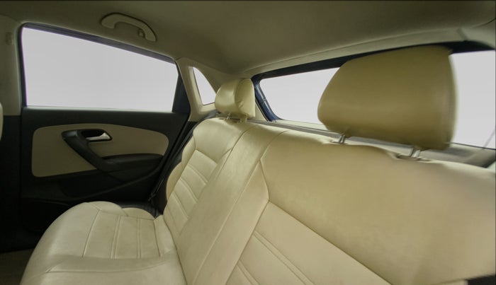 2014 Volkswagen Polo HIGHLINE1.2L, Petrol, Manual, 1,05,337 km, Right Side Rear Door Cabin