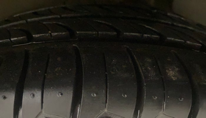 2018 Maruti IGNIS ZETA 1.2, CNG, Manual, 66,308 km, Left Rear Tyre Tread