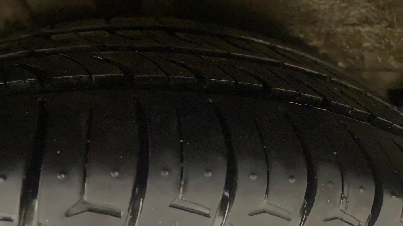 2018 Maruti IGNIS ZETA 1.2, CNG, Manual, 66,369 km, Right Rear Tyre Tread