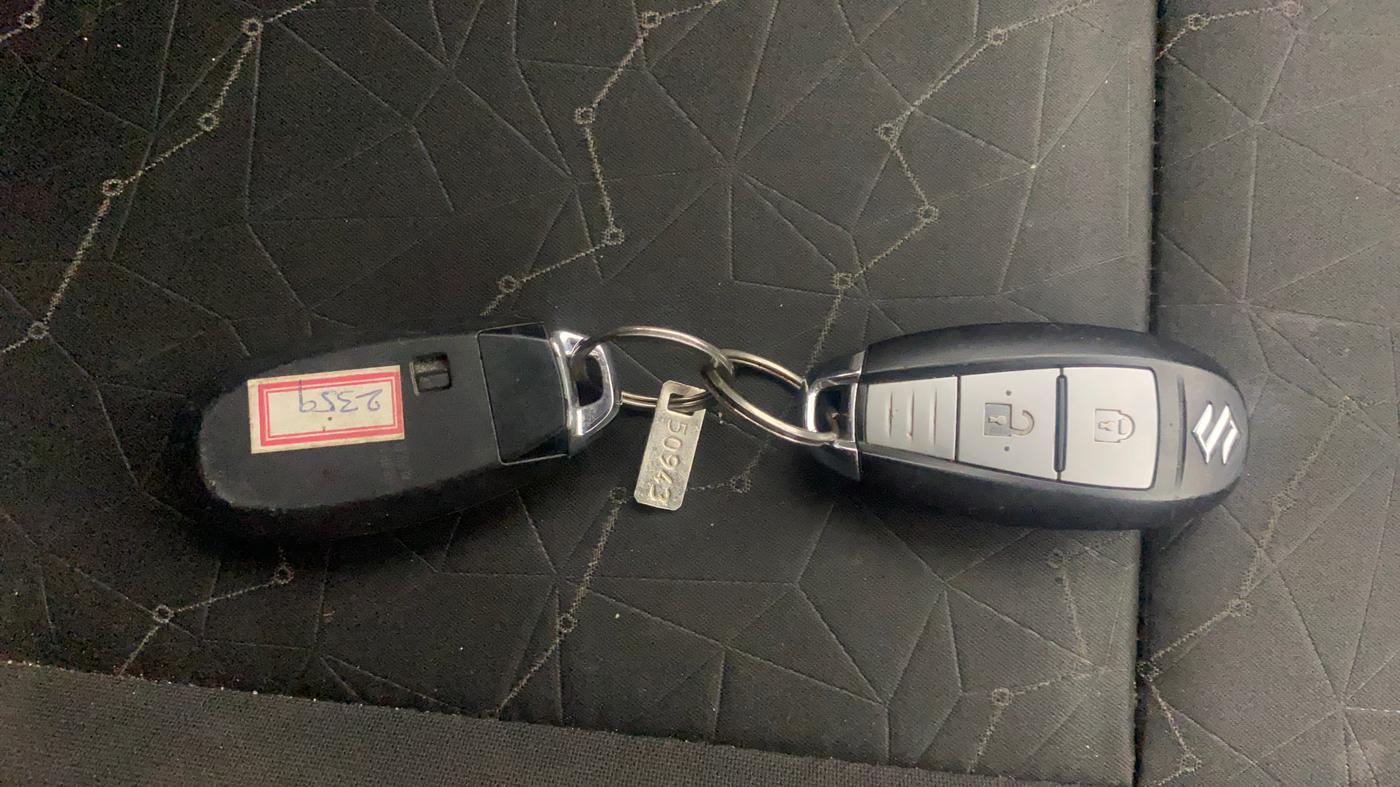 2018 Maruti IGNIS ZETA 1.2, CNG, Manual, 66,369 km, Key Close Up