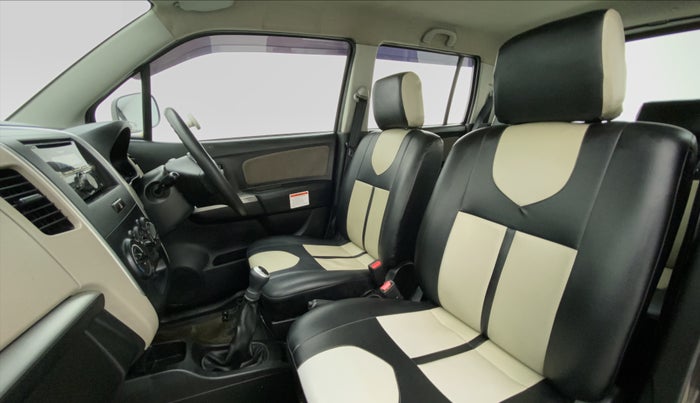 2016 Maruti Wagon R 1.0 LXI CNG, CNG, Manual, 74,578 km, Right Side Front Door Cabin