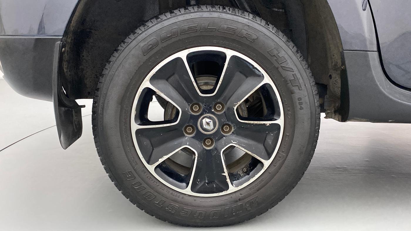 2016 Renault Duster 110 PS RXZ 4X2 AMT DIESEL, Diesel, Automatic, 70,764 km, Right Rear Wheel