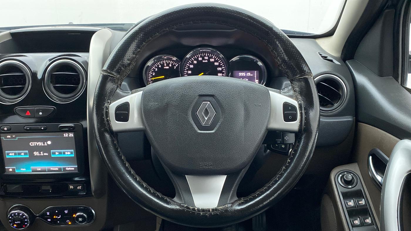 2016 Renault Duster 110 PS RXZ 4X2 AMT DIESEL, Diesel, Automatic, 70,764 km, Steering Wheel Close Up