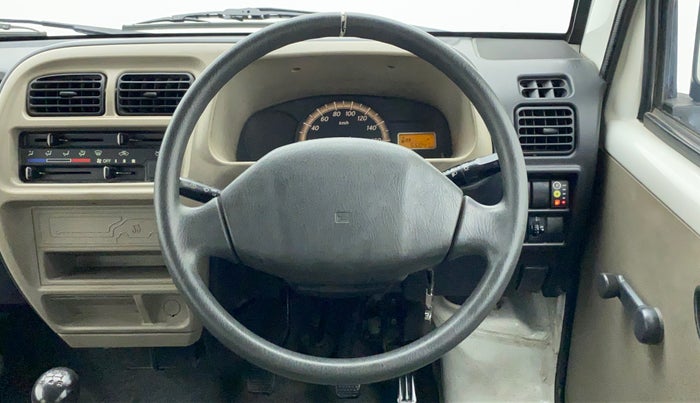 2016 Maruti Eeco 5 STR CNG WITH HTR, CNG, Manual, 55,338 km, Steering Wheel Close Up