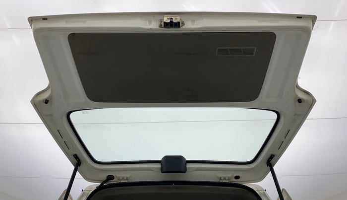 2016 Maruti Eeco 5 STR CNG WITH HTR, CNG, Manual, 55,338 km, Boot Door Open