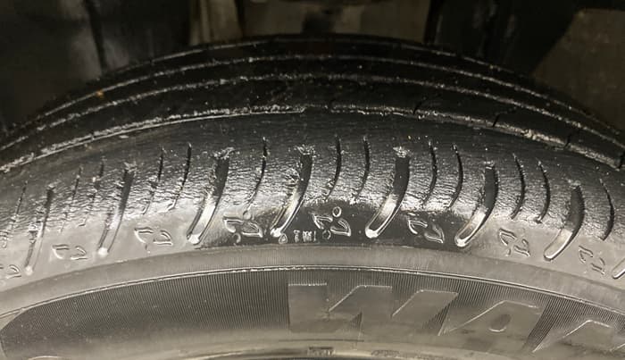 2022 Nissan MAGNITE XV PREMIUM TURBO CVT, Petrol, Automatic, 48,191 km, Left Front Tyre Tread
